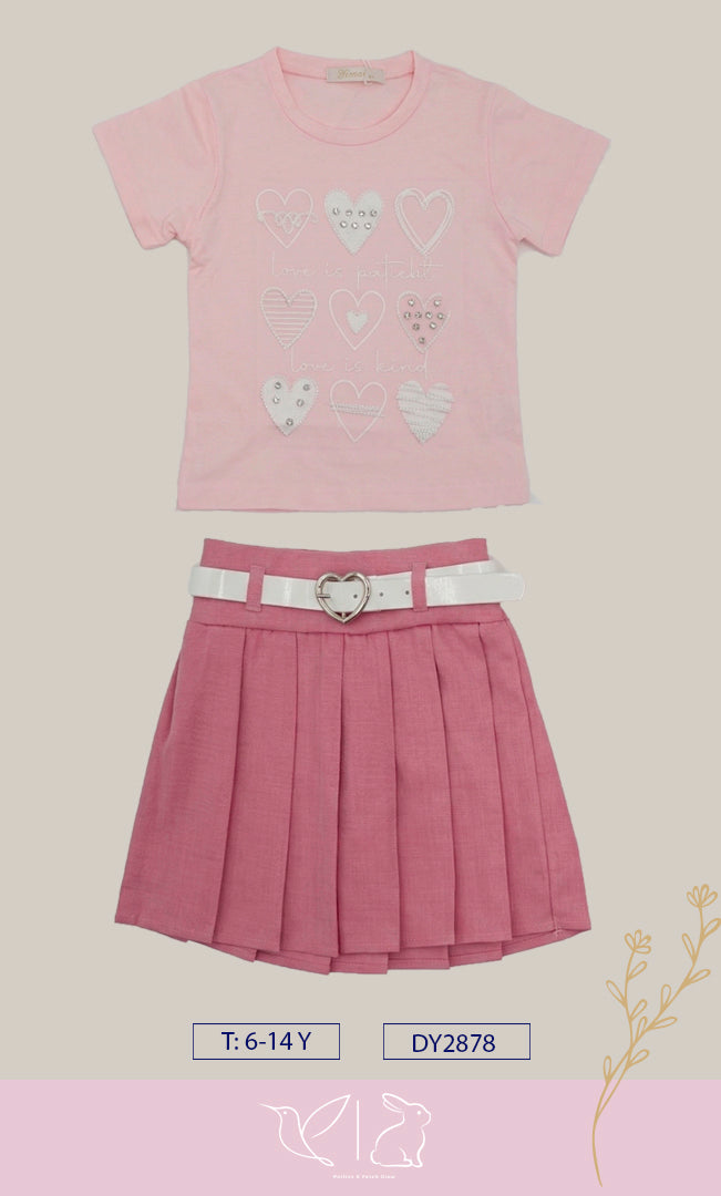 Conjunto 2 Pzas de Niña: Camiseta "Love" con Pedrería + Falda Plisada con Cinturón de Corazón
