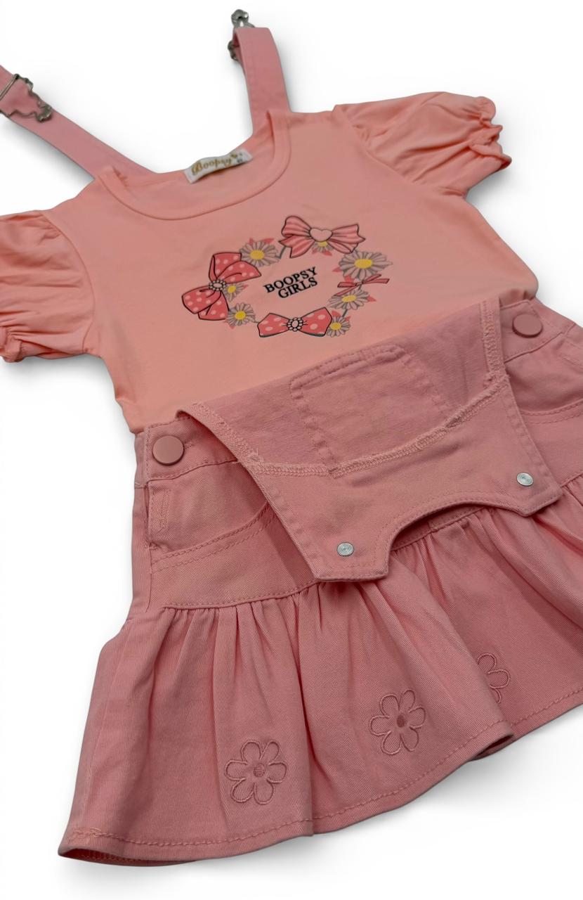 Conjunto "Jardinera Sweet Flower" – Overol de Falda Rosa y Camiseta con Manga Bombacha