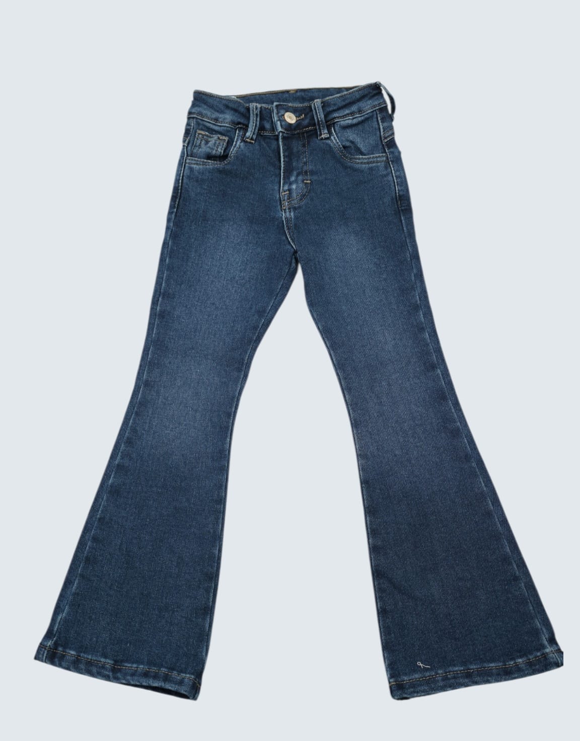 Pantalon de campana hermoso
