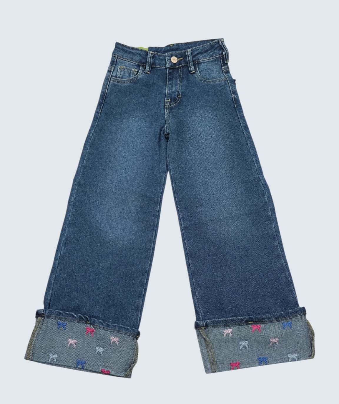 Los jeans más coquette que verás hoy ✨