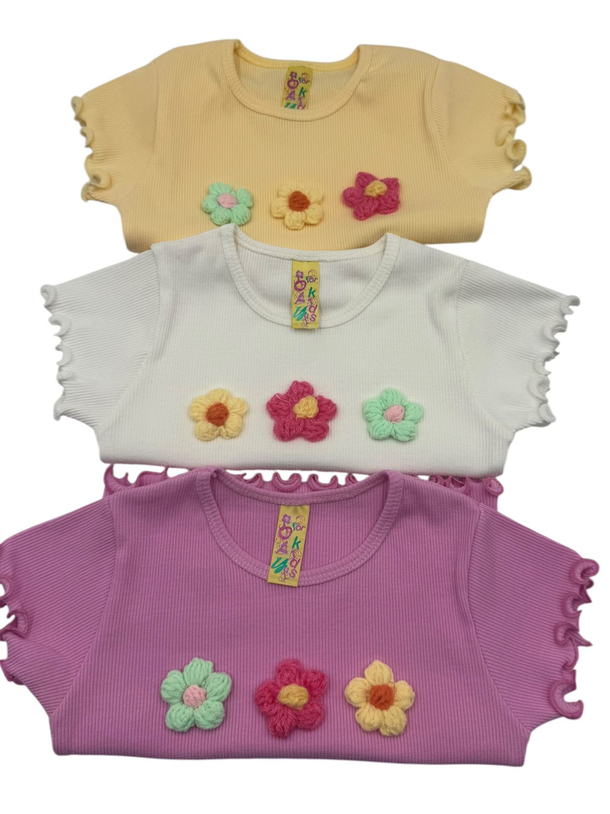 Blusa Acanalada Coquette para Niña con Flores de Crochet
