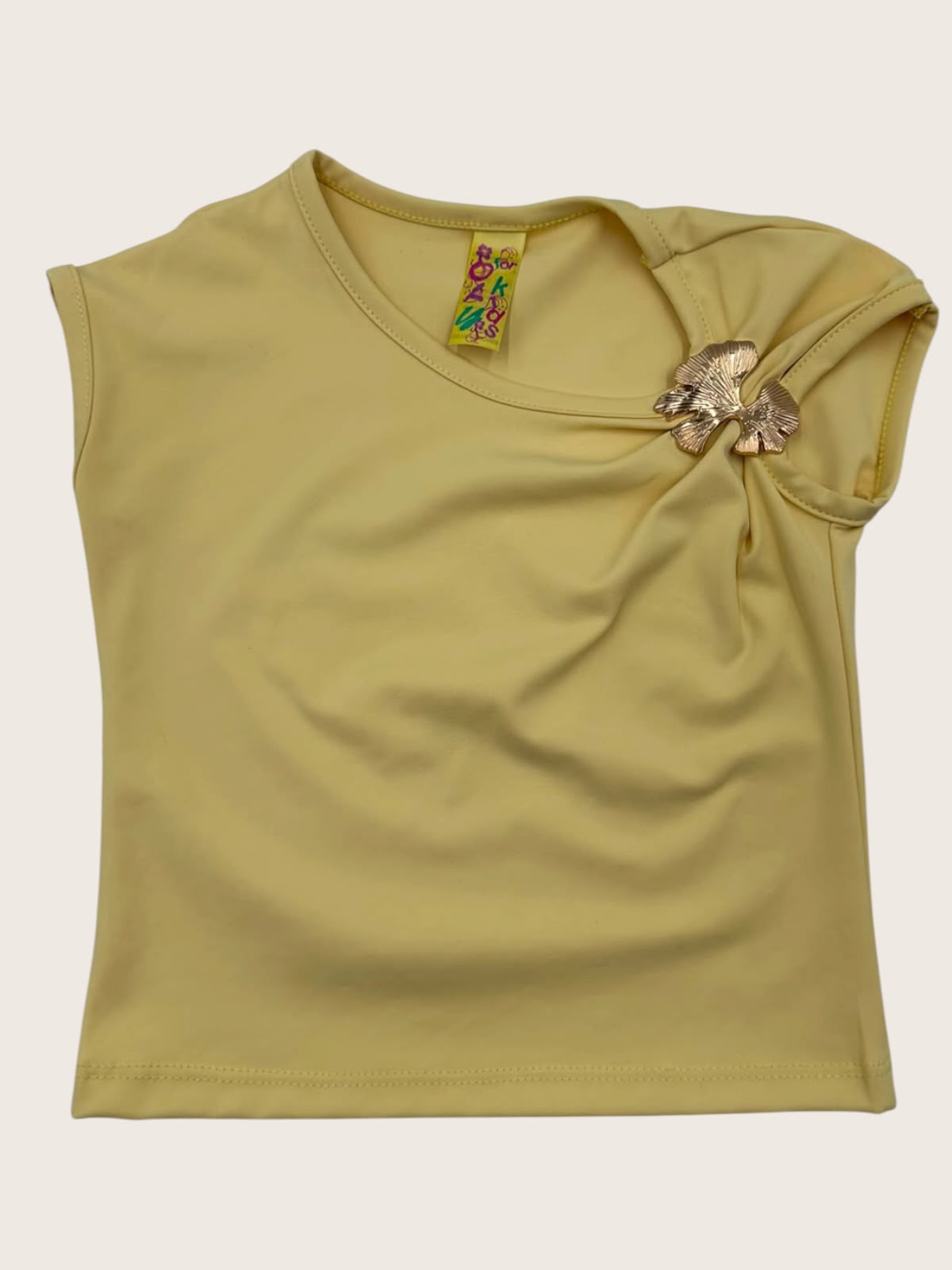 Playera Blusa Infantil Niña con Broche Dorado Metálico Moderno Elegante Moda Niñas