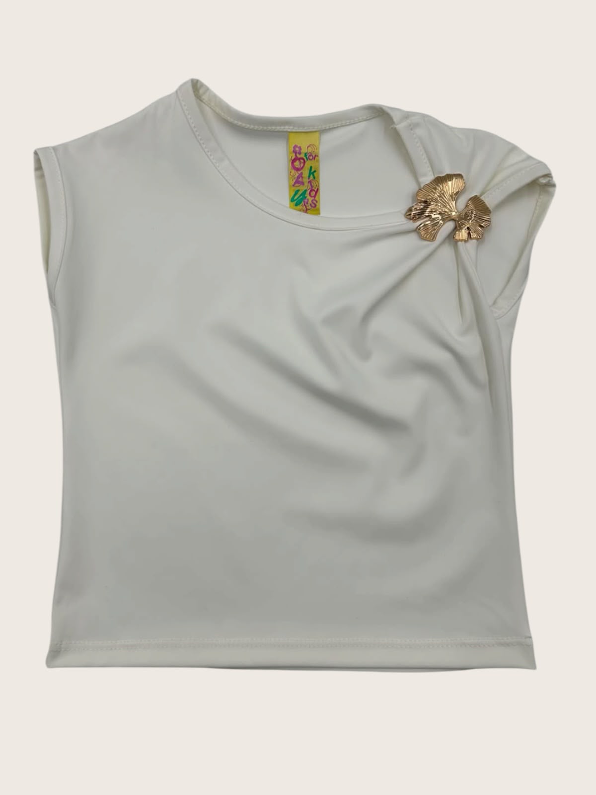 Playera Blusa Infantil Niña con Broche Dorado Metálico Moderno Elegante Moda Niñas