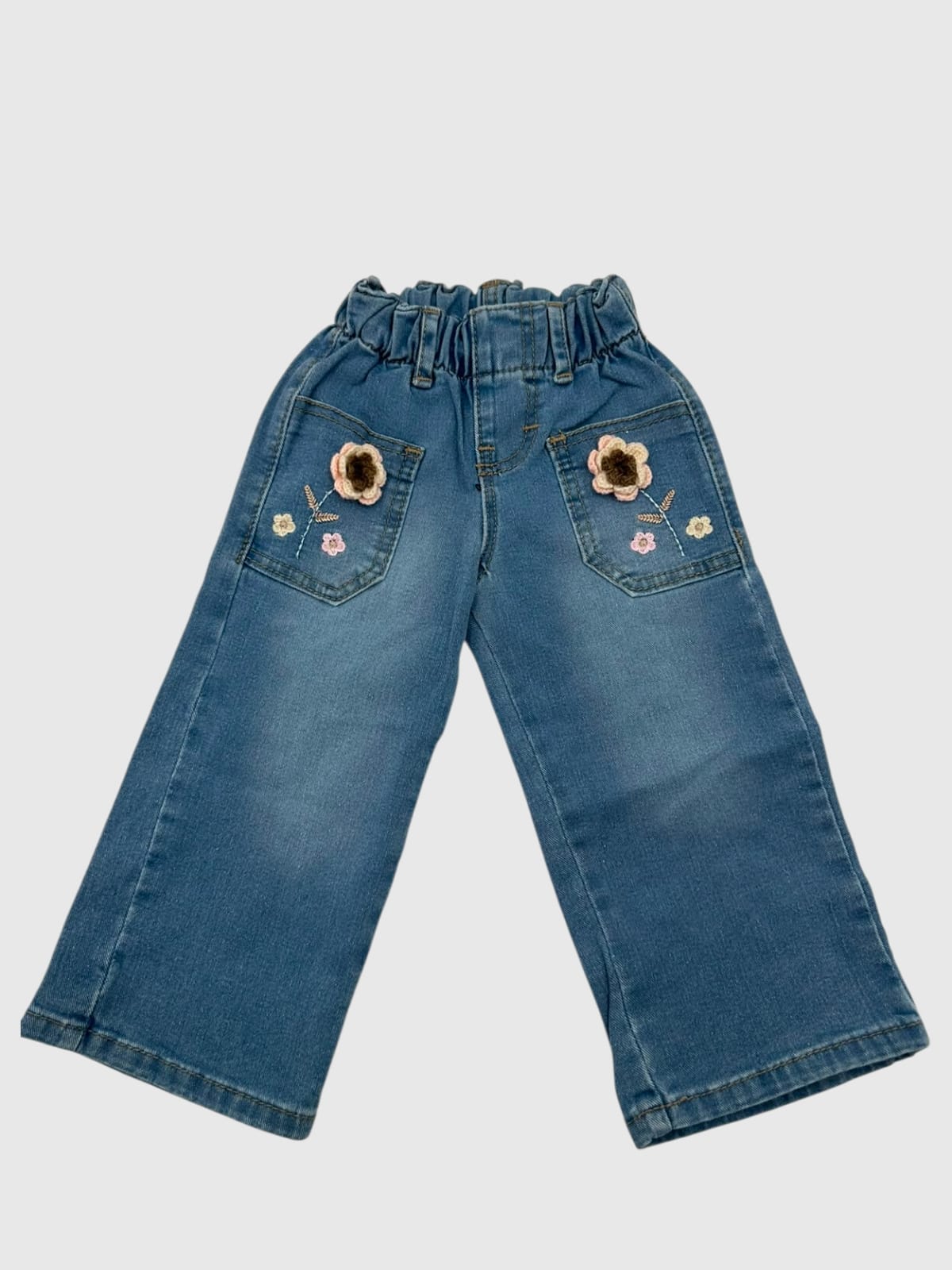 Jeans Anchos para Bebé Niña con Bordado de Flores y Cintura Elástica ¡Súper Cómodos y Adorables!