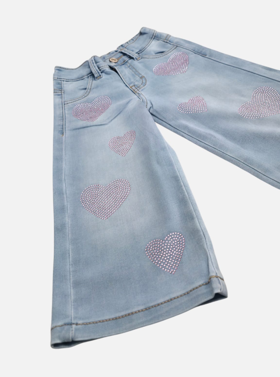 Pantalón de Mezclilla para Bebé Corte Ancho con Corazones de Pedrería
