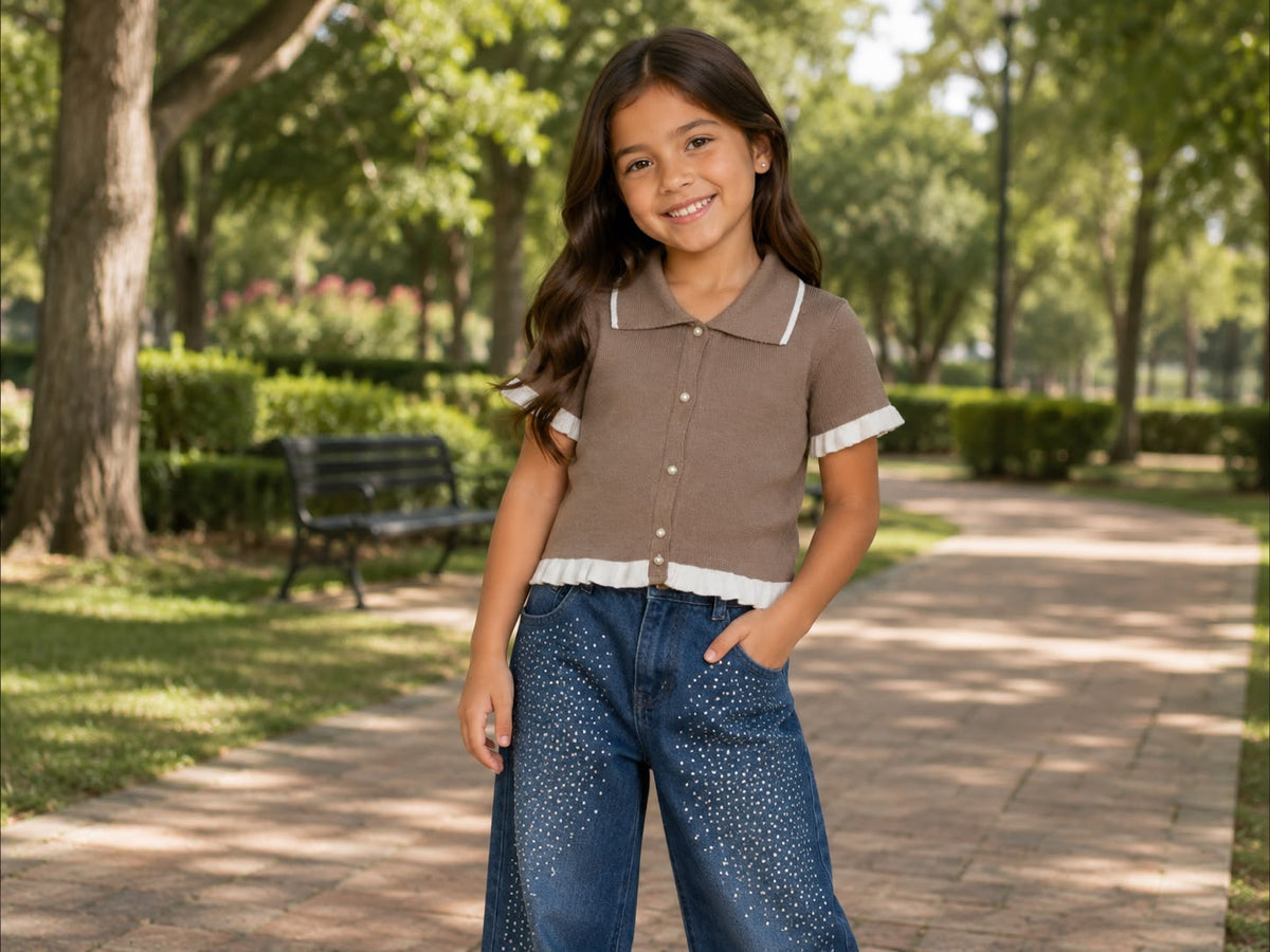 ✨ Blusa Tejida para Niña con Cuello Tipo Polo y Botones Perla | Manga Corta con Volantes