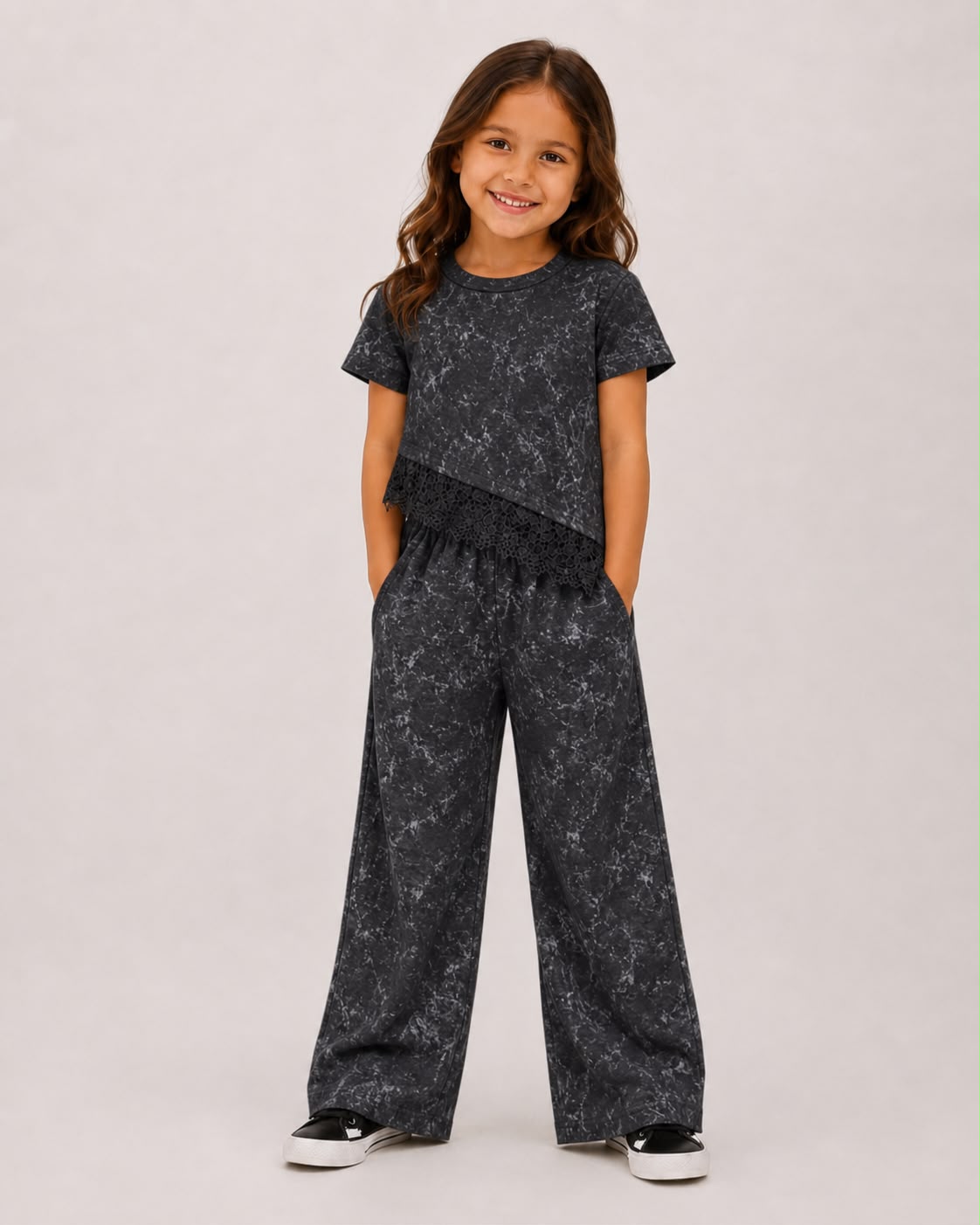 Conjunto Tie-Dye Marmoleado con Encaje para Niña 💖 Top Asimétrico + Pantalón Ancho