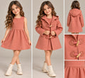 💕 Conjunto para Niña de 3 Piezas | Vestido y Abrigo con Capucha y Broches Elegantes ✨
